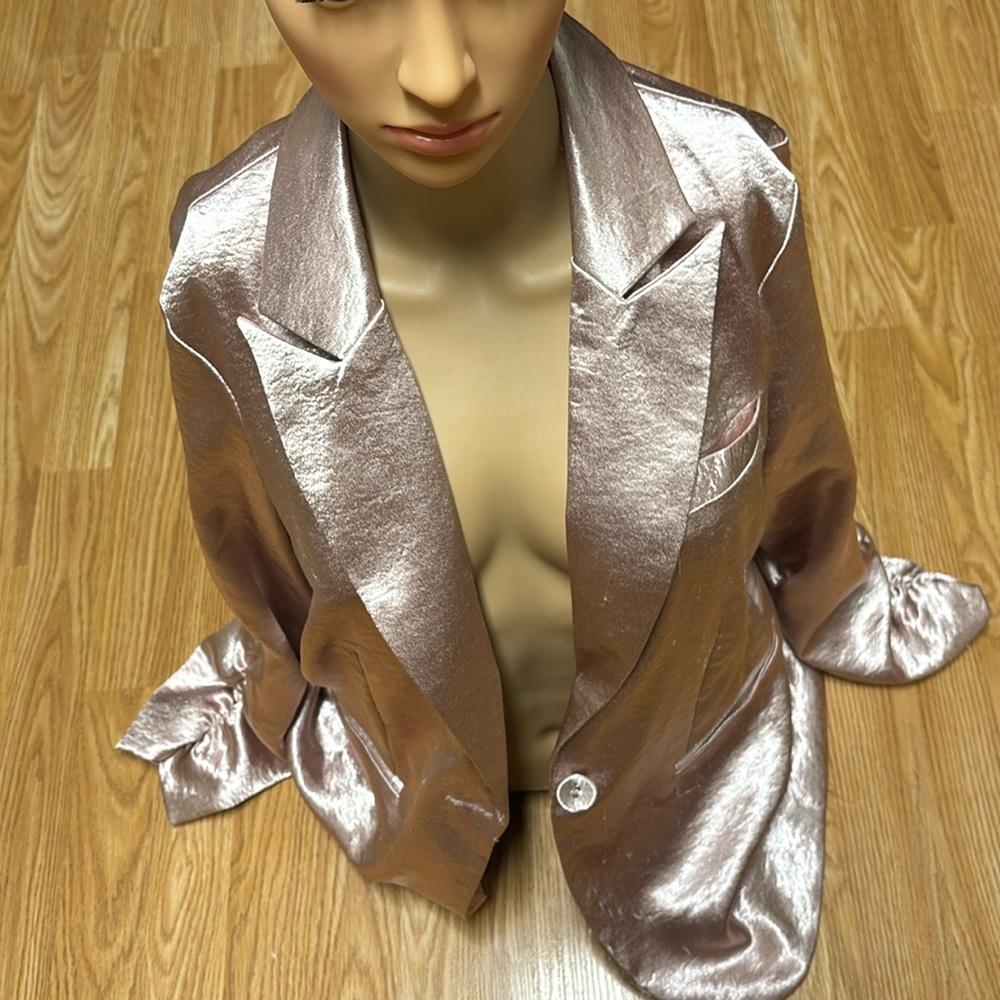 Sloosh Size L soft Pink Long sleeve jacket with 1 button front.